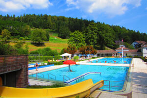Einhornspringen I Waldfreibad